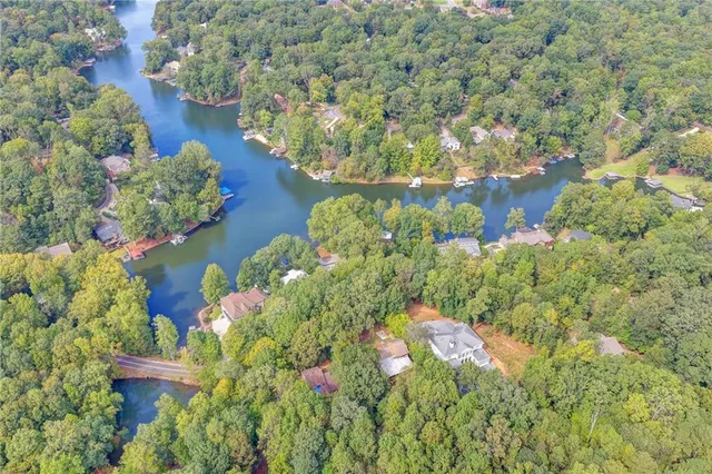 $1,650,000 | 337 Lakeshore Drive Northwest, Berkeley Lake, GA 30096
