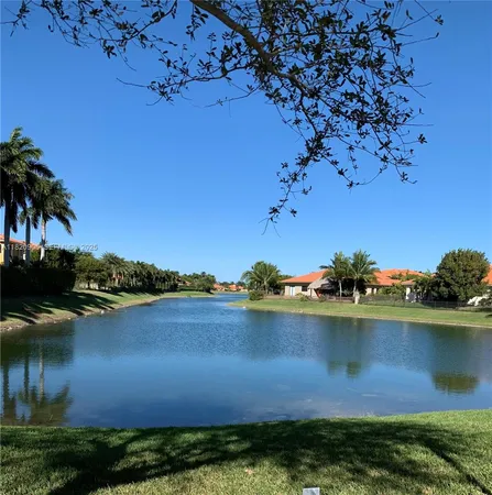 a view of a lake with houses