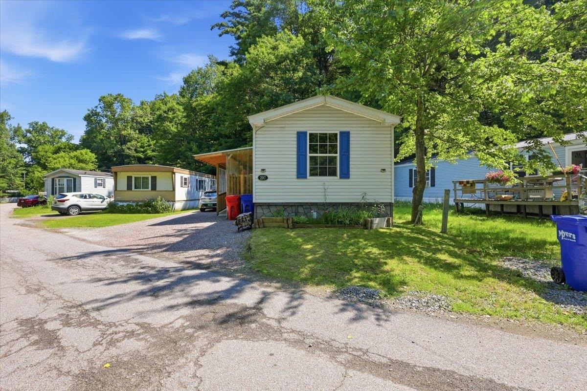 297 Taylor Street Milton, VT 05468 - Photo 26 of 31