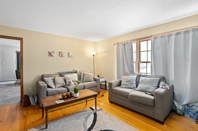 $549,900 | 2 West Park Drive, Easthampton, MA 01027