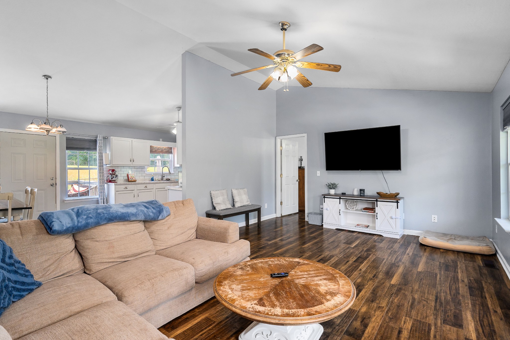 1781 Hickory Valley Road Sparta, TN 38583 - Photo 2 of 31 Gallery Image 2