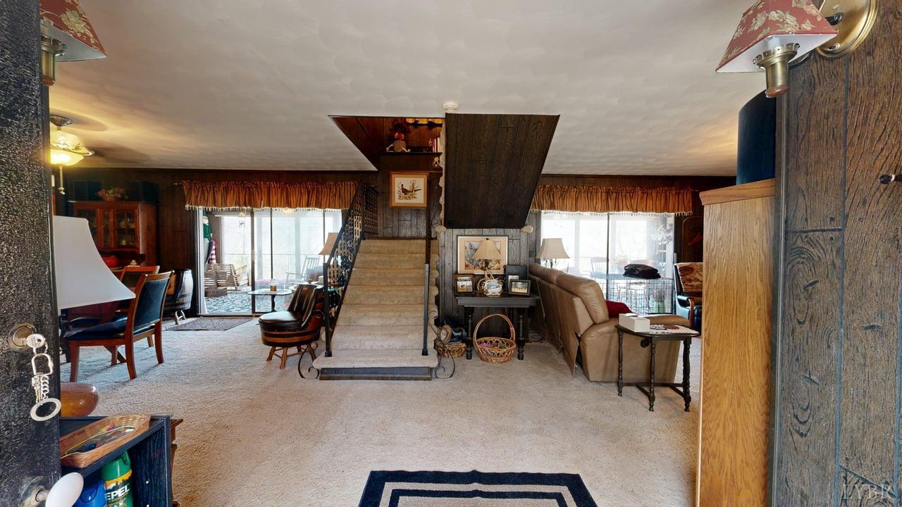 426 Burgess Road Madison Heights, VA 24572 - Photo 3 of 47