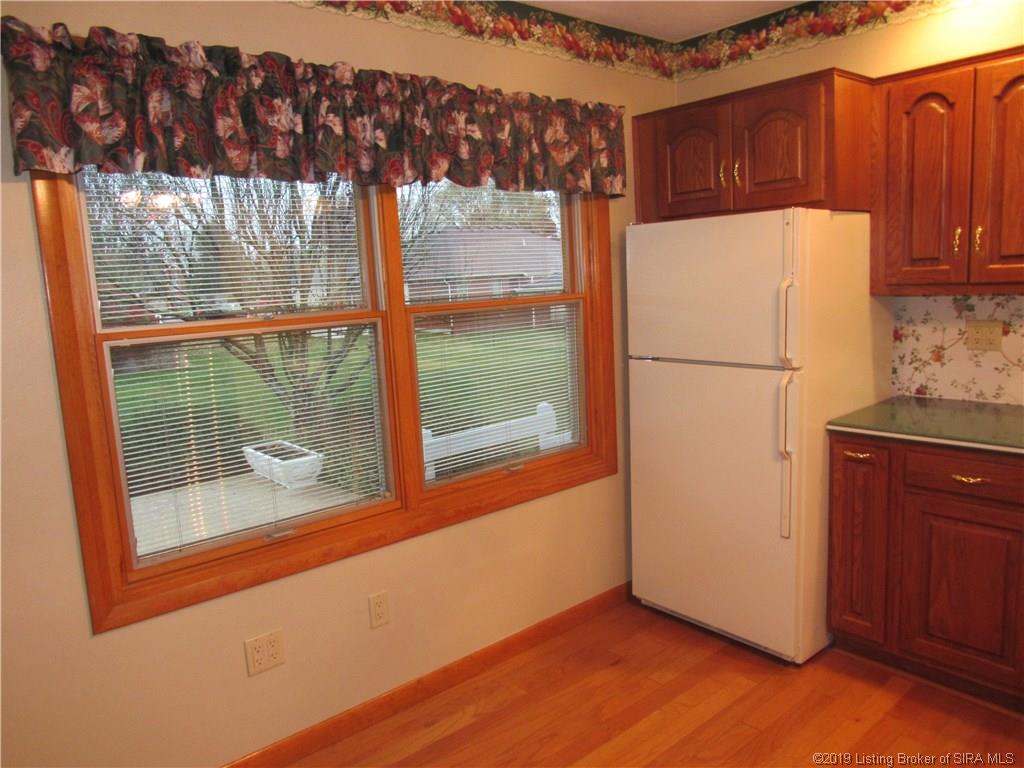 4922 Grant Line Road New Albany, IN 47150 - Photo 13 of 29 Gallery Image 13
