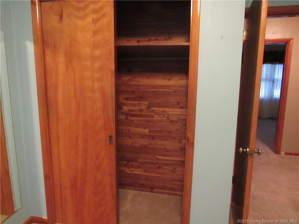 4922 Grant Line Road New Albany, IN 47150 - Photo 19 of 29 Gallery Image 19