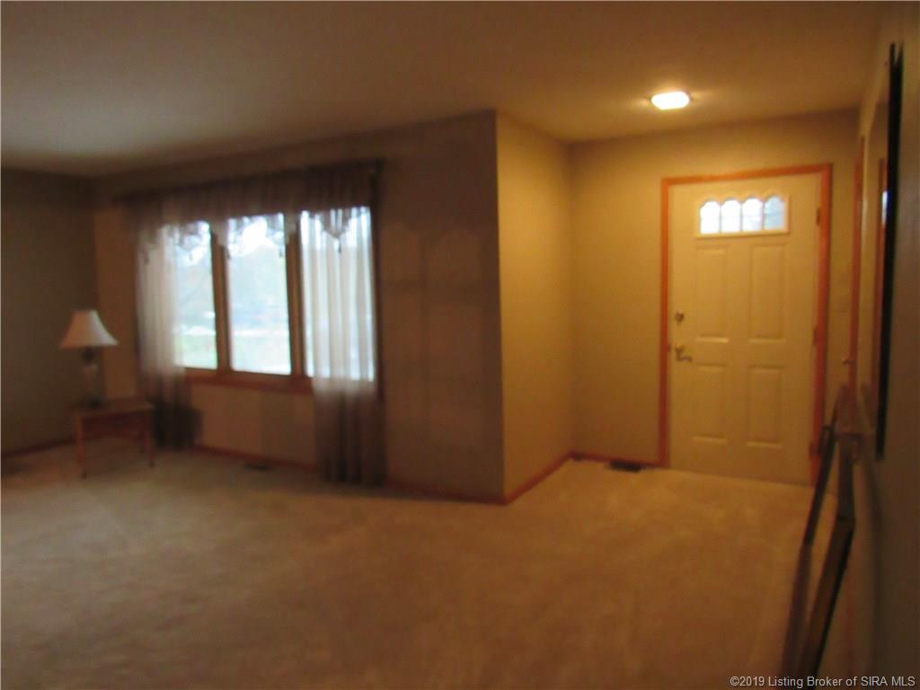 4922 Grant Line Road New Albany, IN 47150 - Photo 8 of 29 Gallery Image 8
