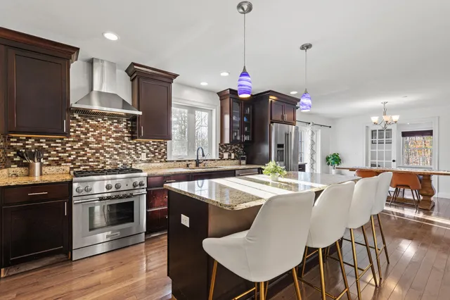 $1,000,000 | 58 Hardy Road, Falmouth, ME 04105