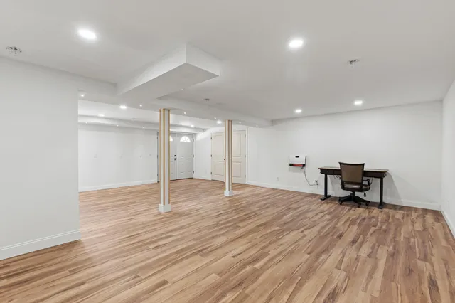 $1,000,000 | 58 Hardy Road, Falmouth, ME 04105