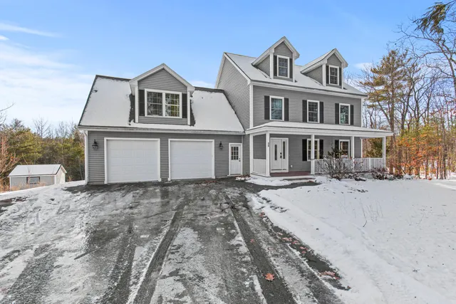 $1,000,000 | 58 Hardy Road, Falmouth, ME 04105