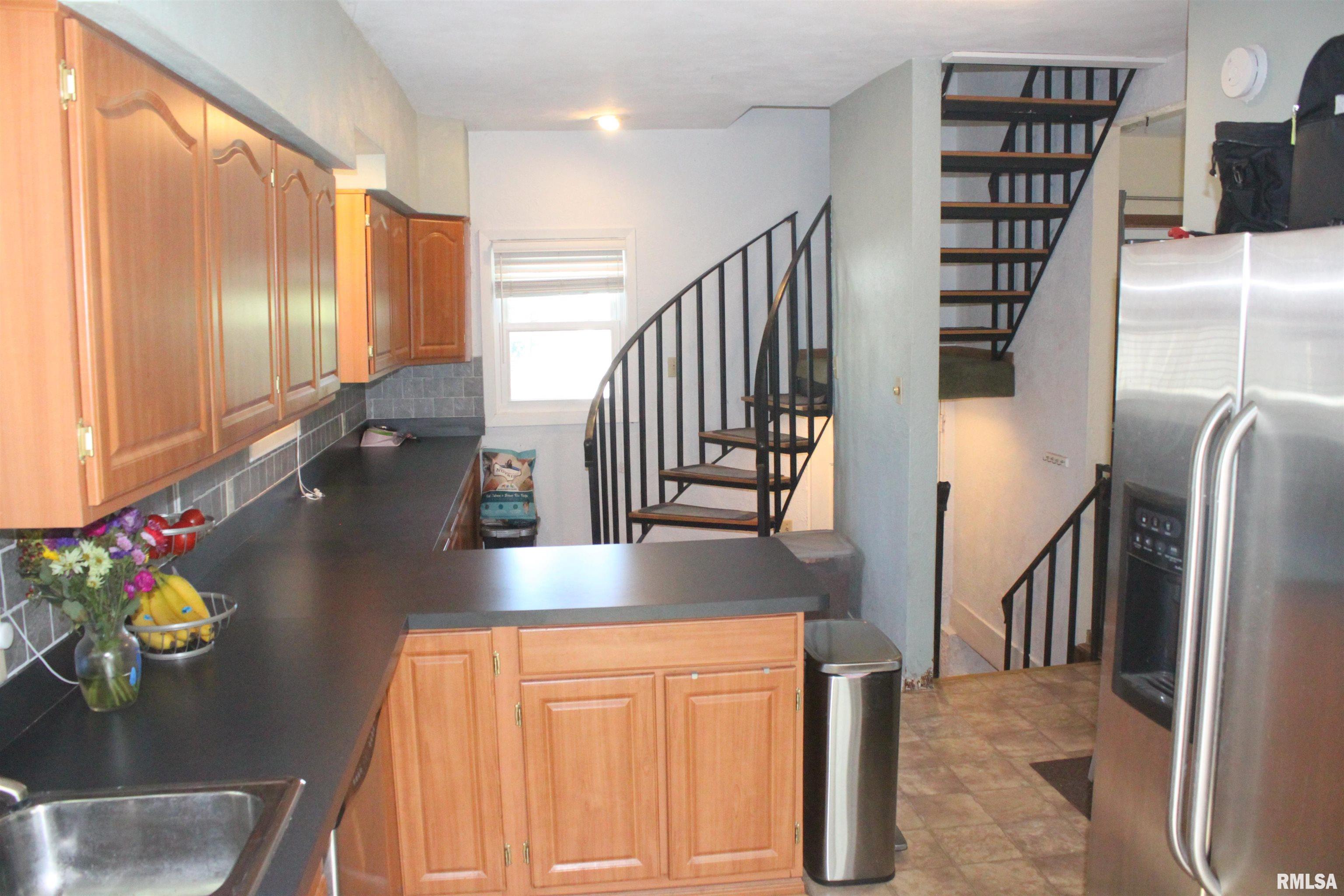 442 50th Street Moline, IL 61265 - Photo 5 of 15