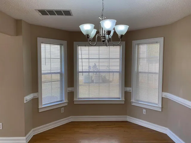 a view of livingroom with windows