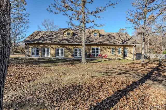 $879,000 | 15650 Hwy WW, Lebanon, MO 65536