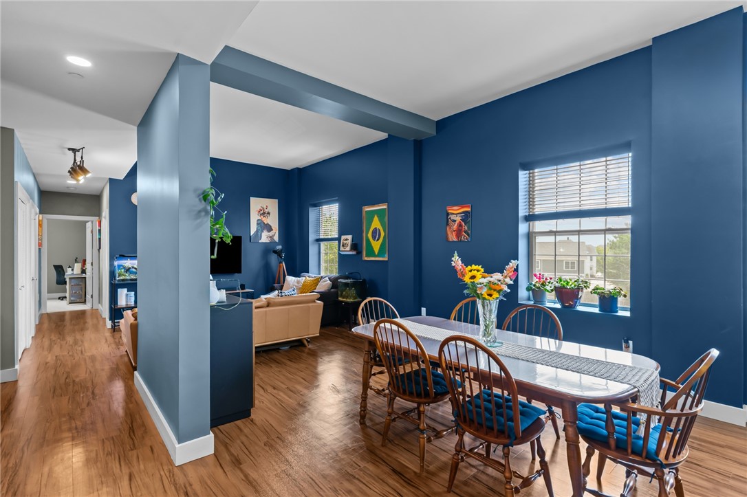 39 Webster Avenue, Unit 201 Pawtucket, RI 02860 - Photo 11 of 37