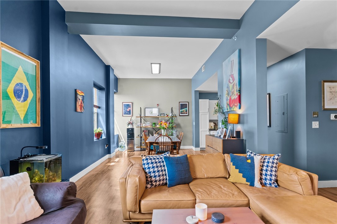 39 Webster Avenue, Unit 201 Pawtucket, RI 02860 - Photo 4 of 37