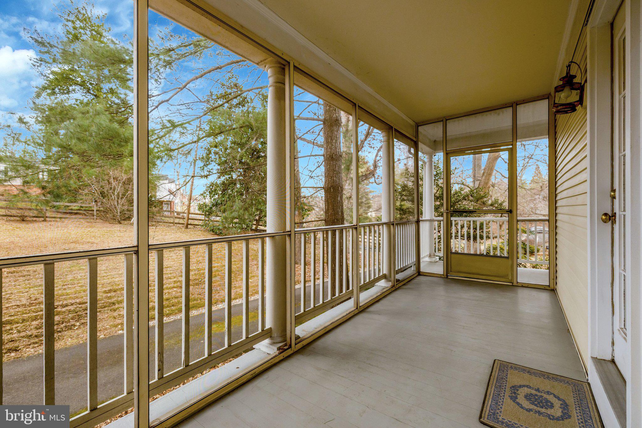 11273 Waples Mill Road Oakton, VA 22124 - Photo 24 of 75