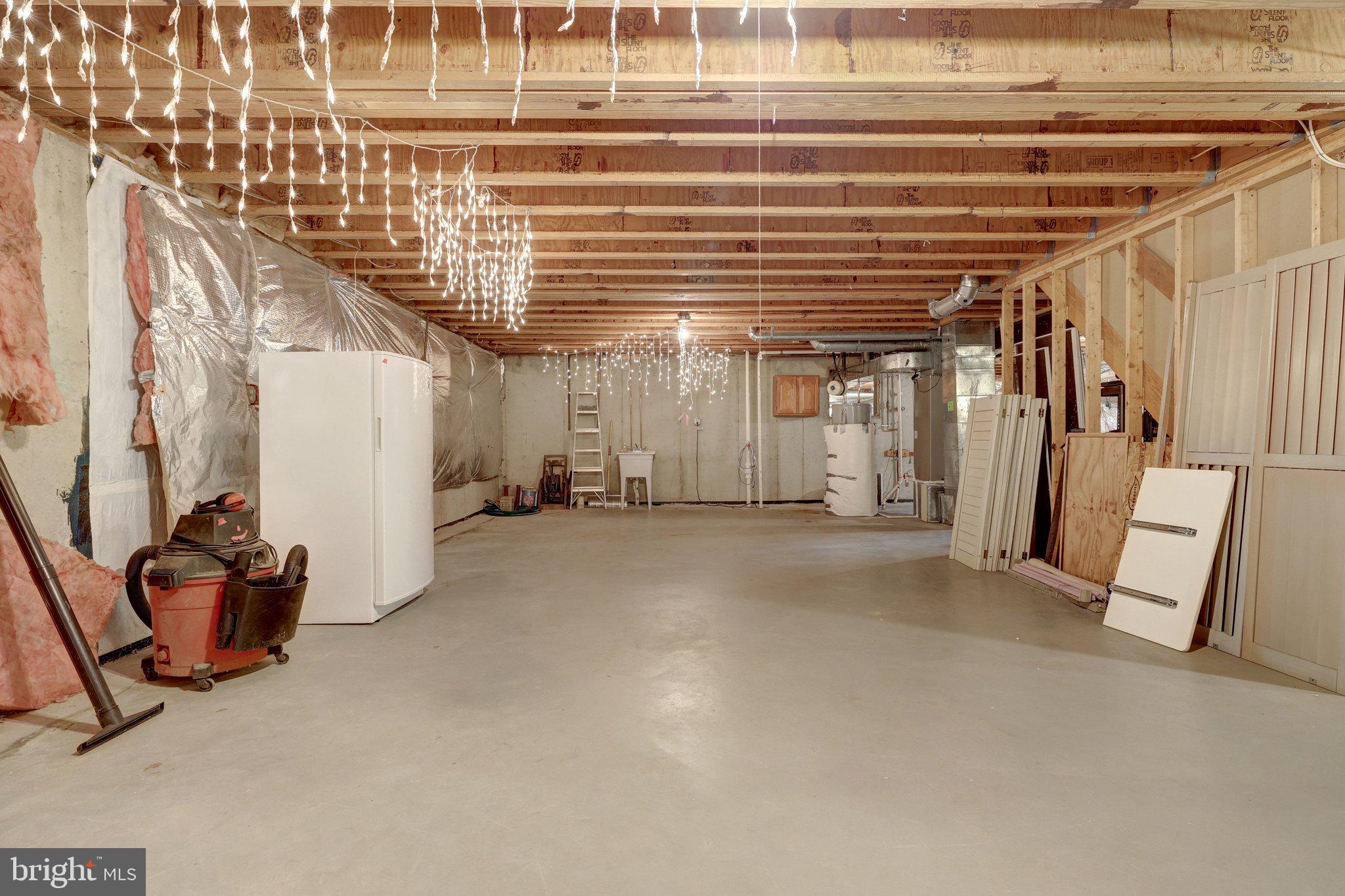 11273 Waples Mill Road Oakton, VA 22124 - Photo 71 of 75 a view of a room with gym equipment