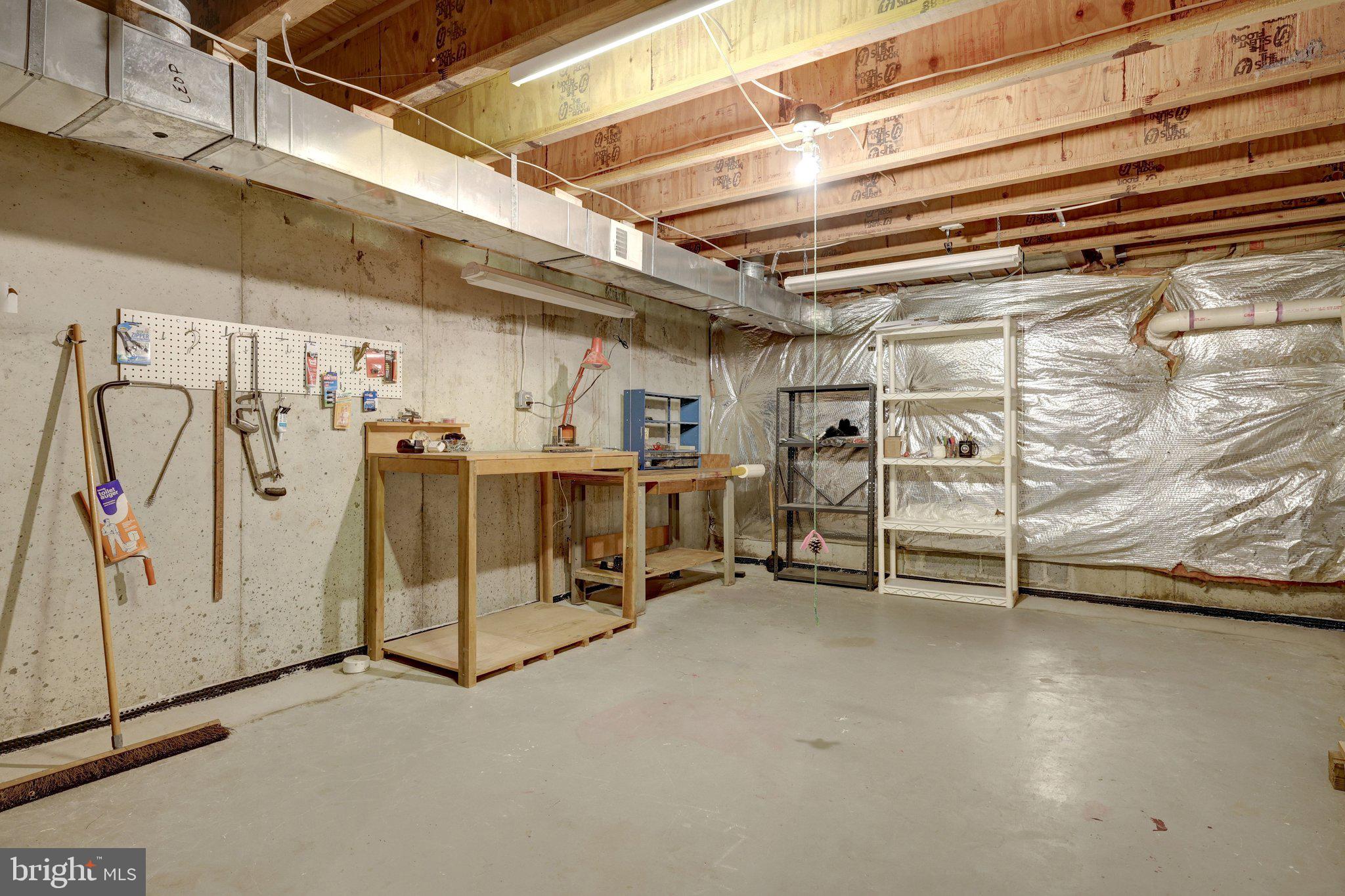 11273 Waples Mill Road Oakton, VA 22124 - Photo 73 of 75