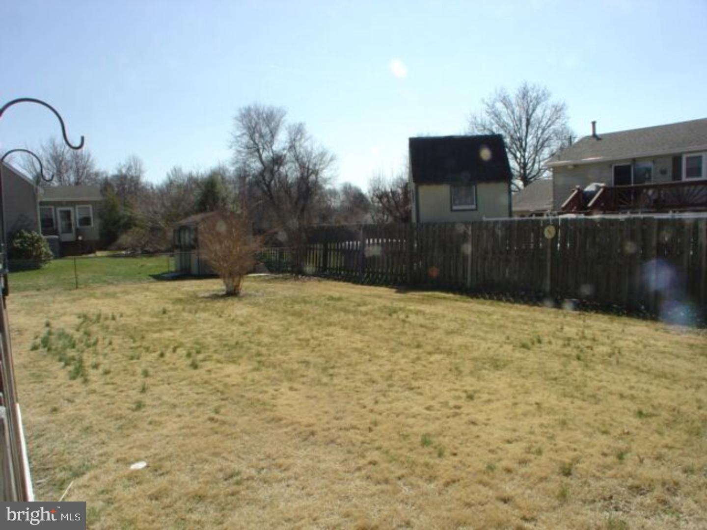 133 Eaton Road Pennsville, NJ 08070 - Photo 4 of 15 Exterior Back