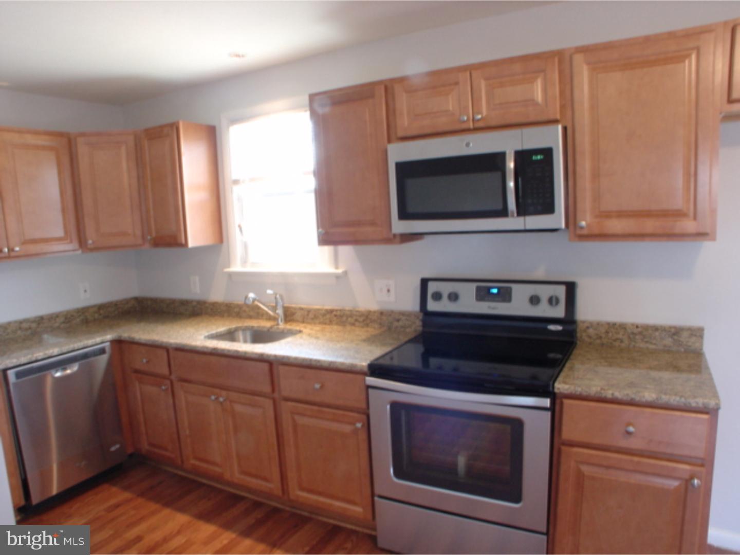 133 Eaton Road Pennsville, NJ 08070 - Photo 6 of 15 Kitchen