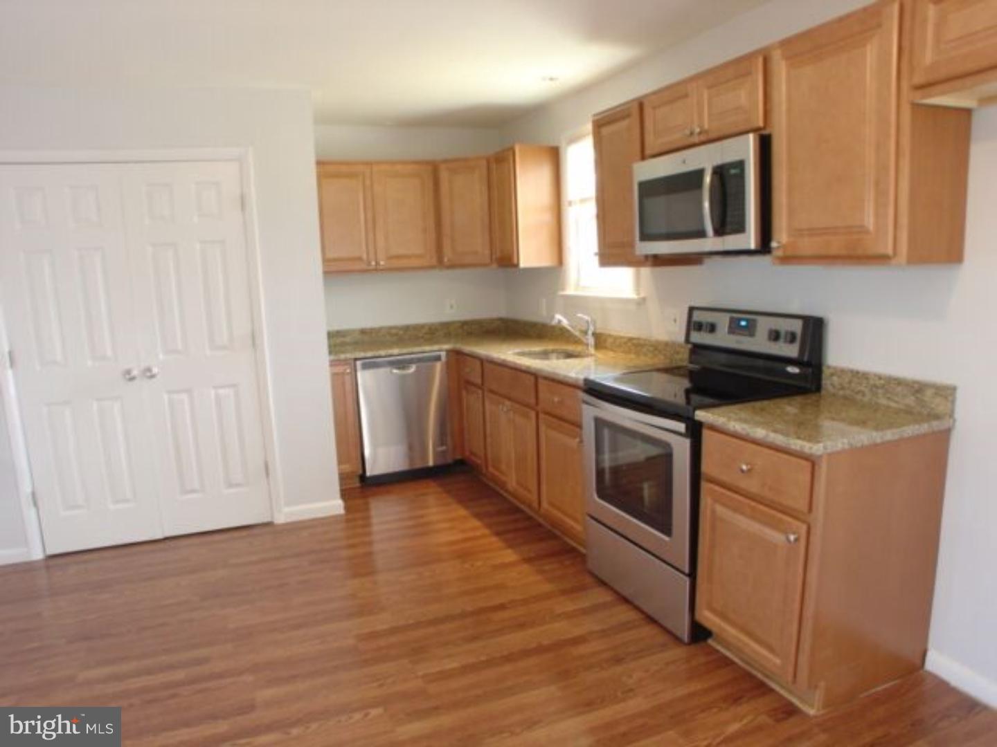 133 Eaton Road Pennsville, NJ 08070 - Photo 7 of 15 Kitchen