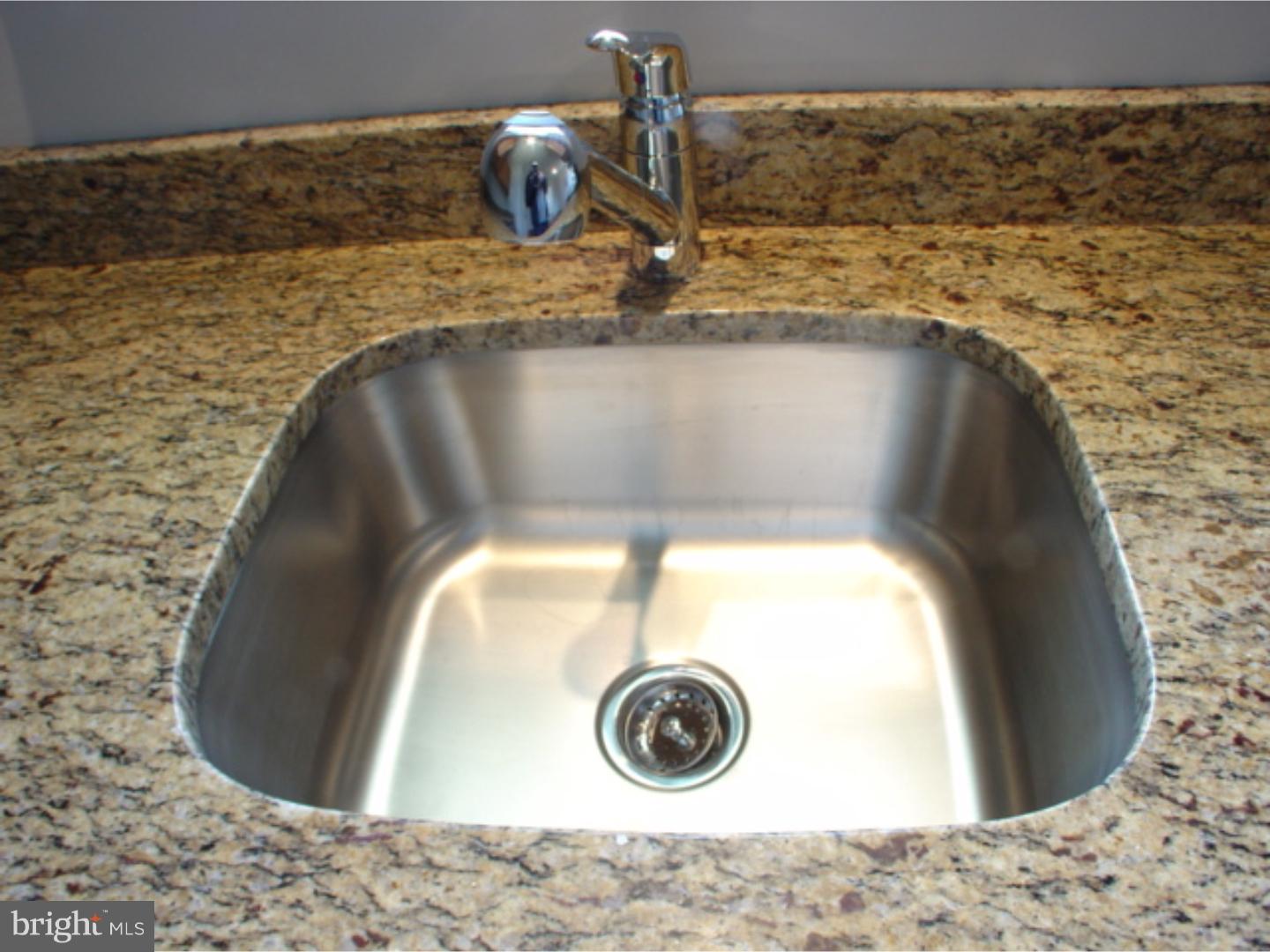 133 Eaton Road Pennsville, NJ 08070 - Photo 8 of 15 Kitchen