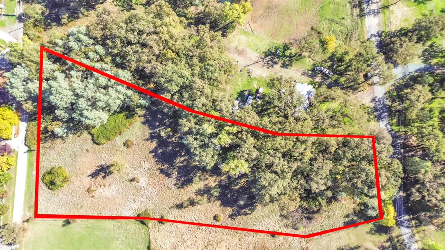 10185 Valley Drive Rough and Ready, CA 95975 - Photo 21 of 35 a view of a yard