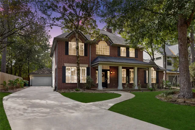 $799,950 | 59 West Misty Morning Trace, The Woodlands, TX 77381