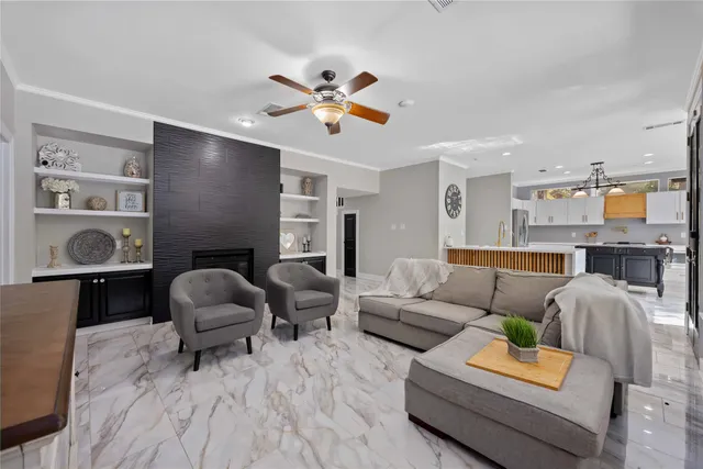 $799,950 | 59 West Misty Morning Trace, The Woodlands, TX 77381