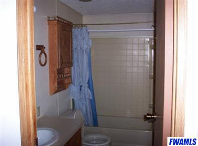 1460 East 900 North Decatur, IN 46733 - Photo 10 of 11