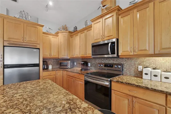 $399,000 | 34239 Woodridge Lane, Eustis, FL 32736