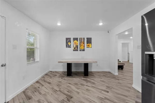 $285,000 | 1035 Warden Street, Benbrook, TX 76126
