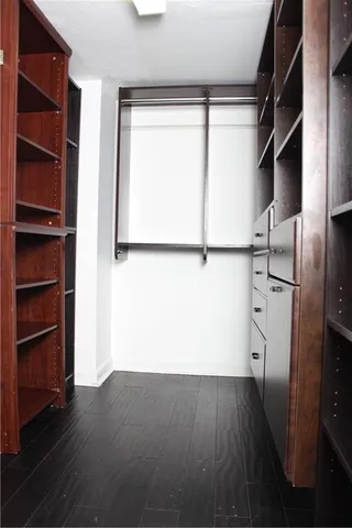 $220,000 | 2870 Pharr Ct S Northwest, Unit 2507, Atlanta, GA 30305