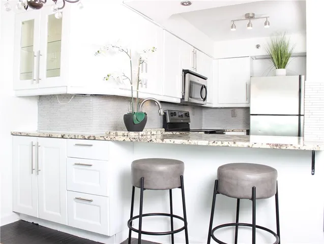 $220,000 | 2870 Pharr Ct S Northwest, Unit 2507, Atlanta, GA 30305