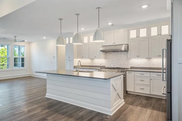 $1,225,000 | 1476 Cedar Plantation Lane, Awendaw, SC 29429