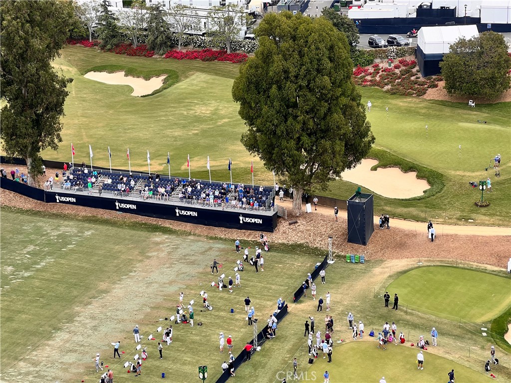 875 Comstock Avenue, Unit 16A Los Angeles, CA 90024 - Photo 24 of 28 a view of a swimming pool
