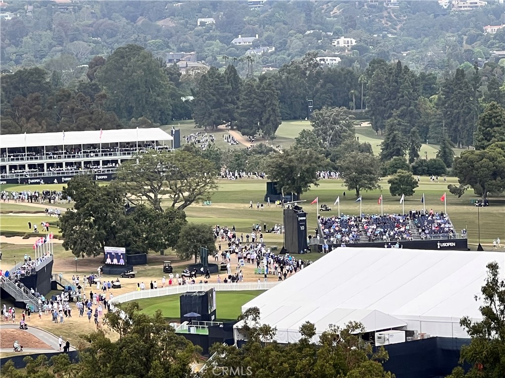 875 Comstock Avenue, Unit 16A Los Angeles, CA 90024 - Photo 25 of 28 a view of a city