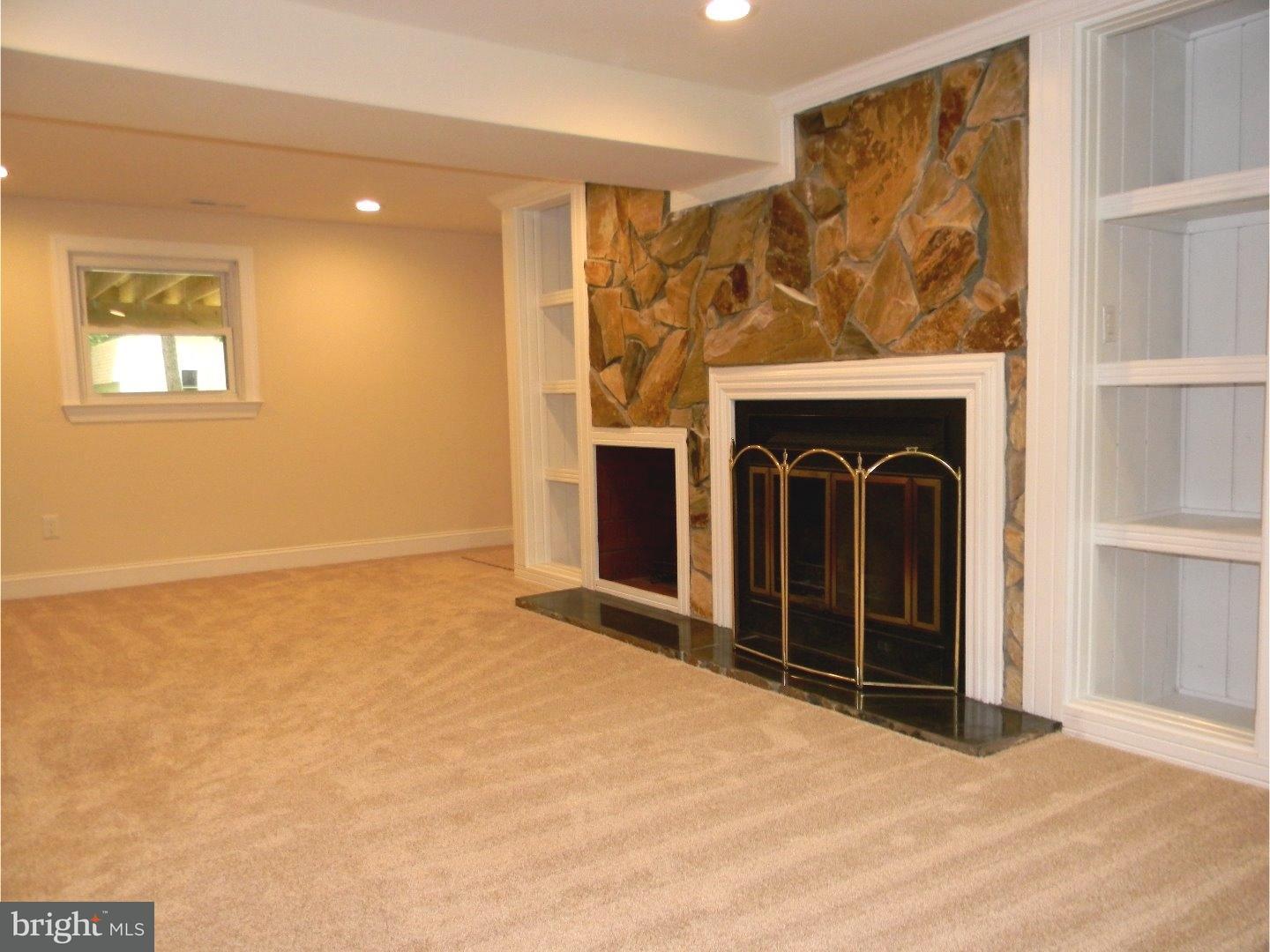 419 Stokes Road Vincentown, NJ 08088 - Photo 18 of 25 Family Room