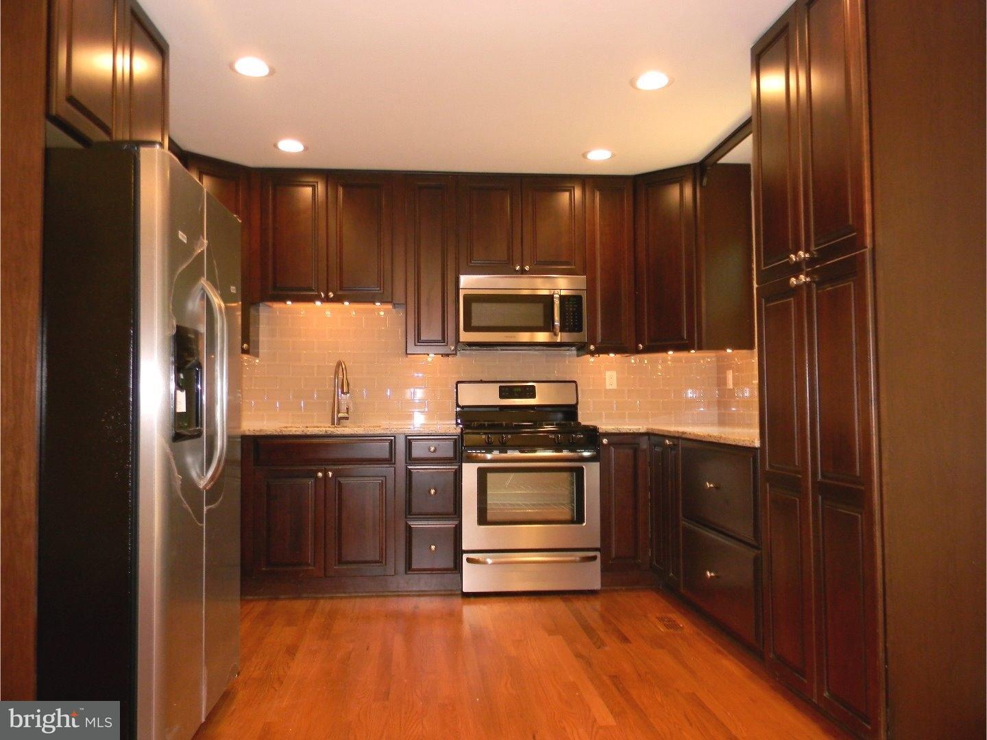 419 Stokes Road Vincentown, NJ 08088 - Photo 4 of 25 Kitchen