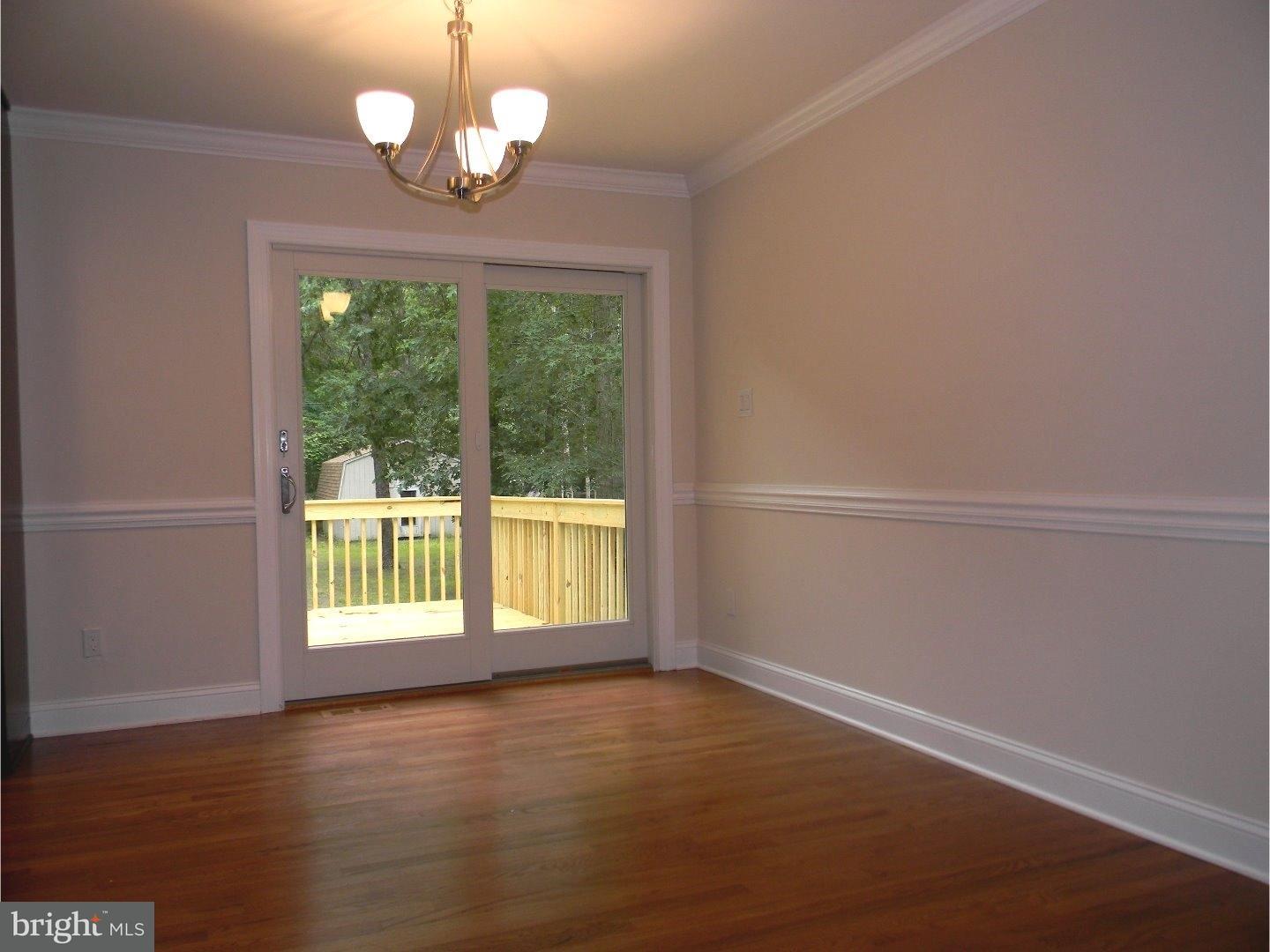 419 Stokes Road Vincentown, NJ 08088 - Photo 8 of 25 Dining Room