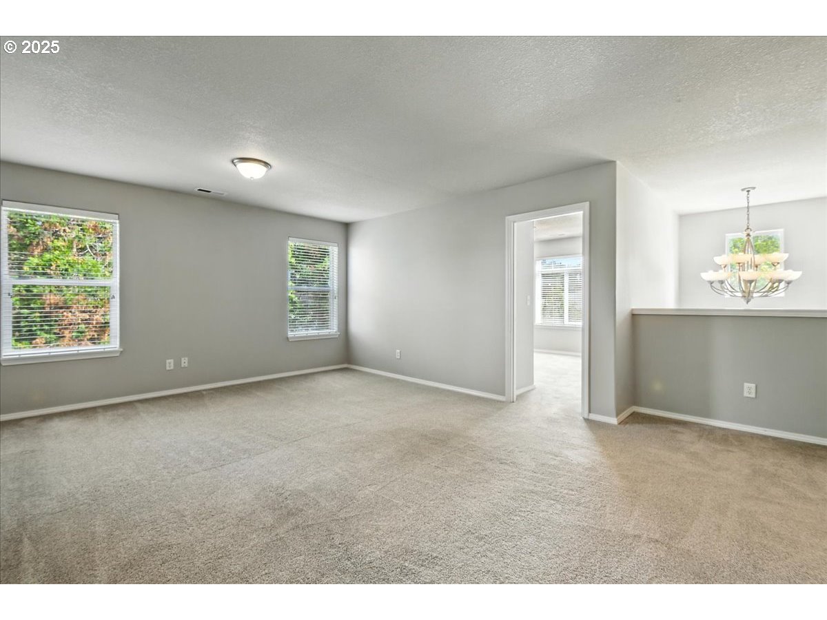 3839 Northwest 9th Loop Camas, WA 98607 - Photo 28 of 48 Loft