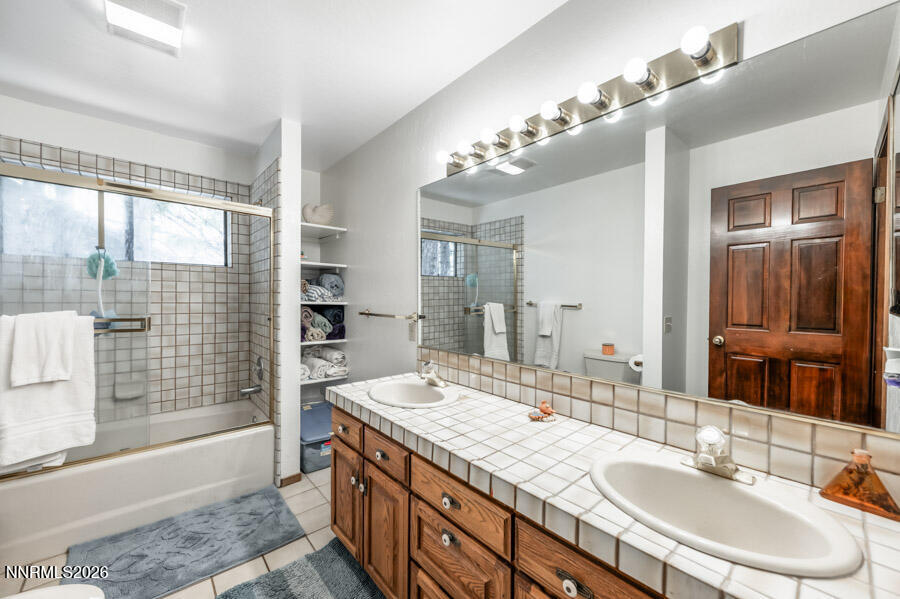 350 Black Pine Court Reno, NV 89511 - Photo 33 of 60 b-1035