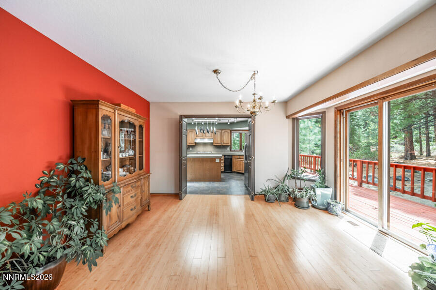 350 Black Pine Court Reno, NV 89511 - Photo 35 of 60 b-1037