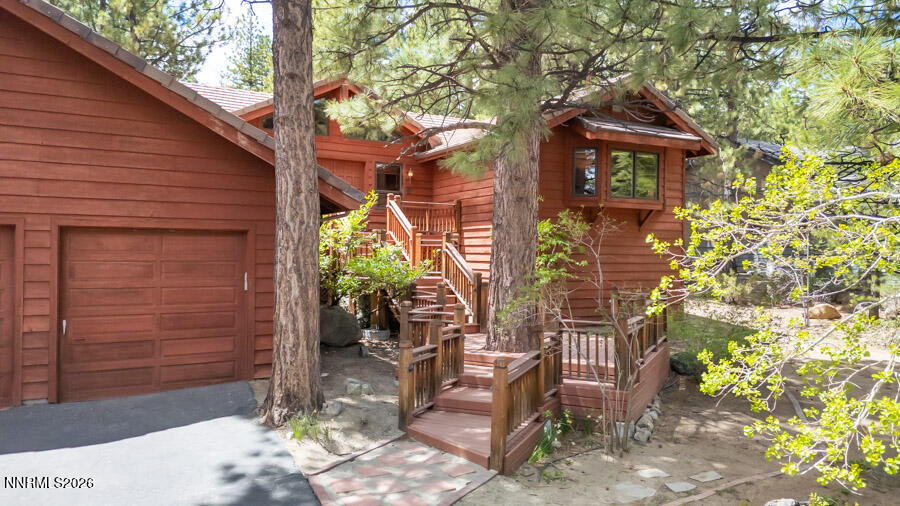 350 Black Pine Court Reno, NV 89511 - Photo 4 of 60 b-1004