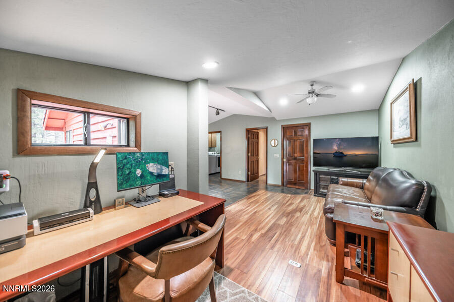350 Black Pine Court Reno, NV 89511 - Photo 45 of 60 b-1047