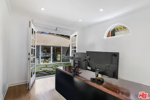 $1,995,000 | 9037 Elevado Avenue, West Hollywood, CA 90069