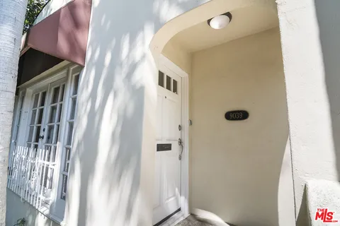 $1,995,000 | 9037 Elevado Avenue, West Hollywood, CA 90069