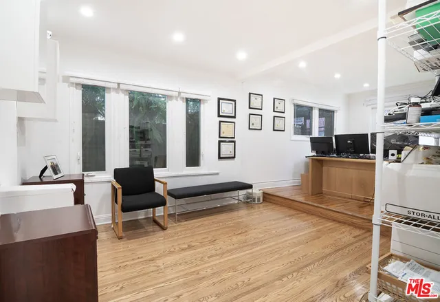 $1,995,000 | 9037 Elevado Avenue, West Hollywood, CA 90069