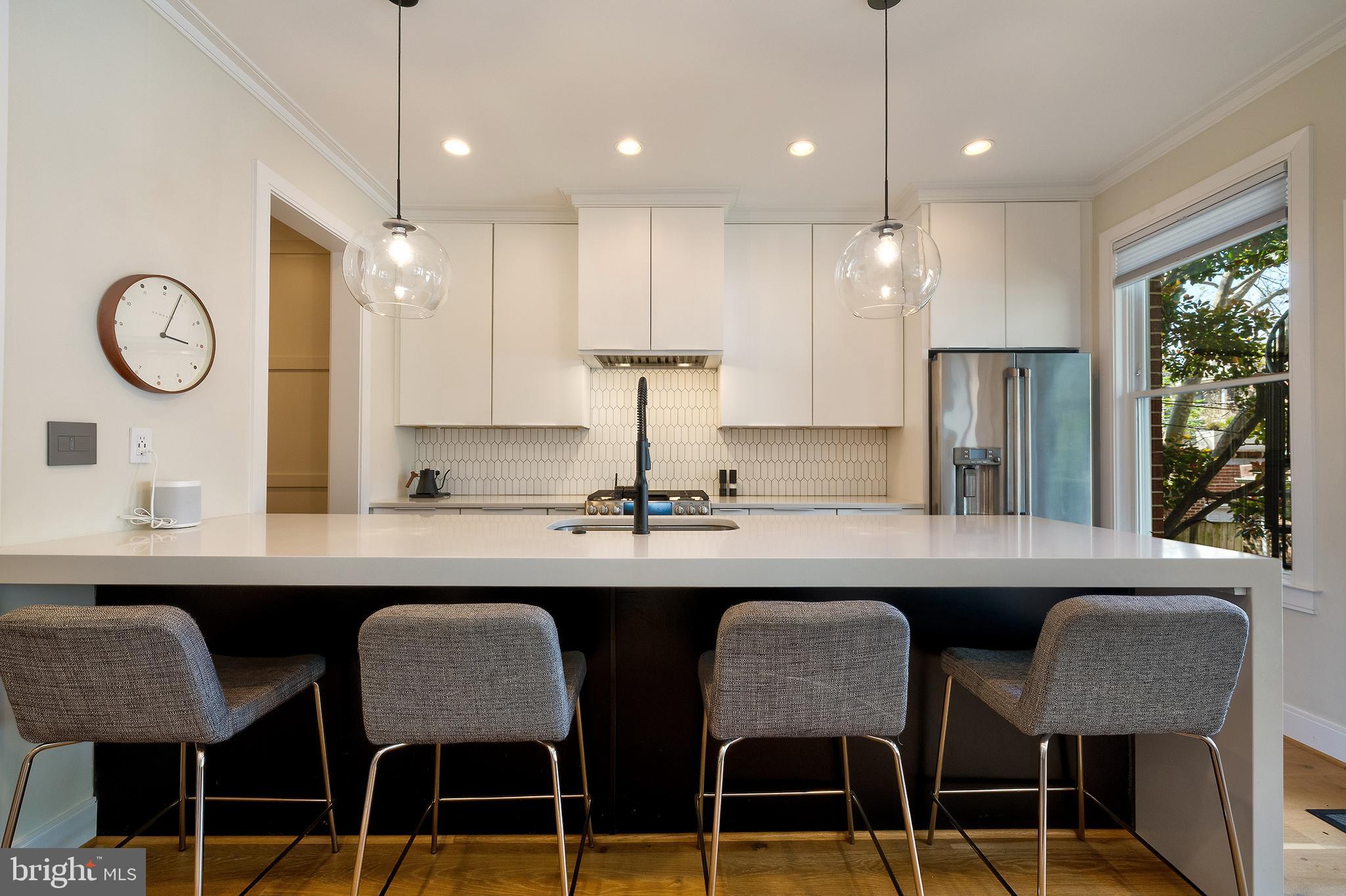 1817 Lamont Street Northwest, Unit 1 Washington, DC 20010 - Photo 15 of 45