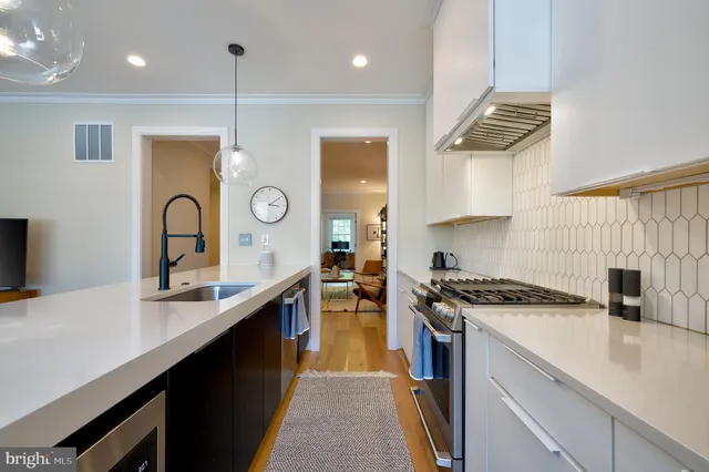 $1,250,000 | 1817 Lamont Street Northwest, Unit 1, Washington, DC 20010