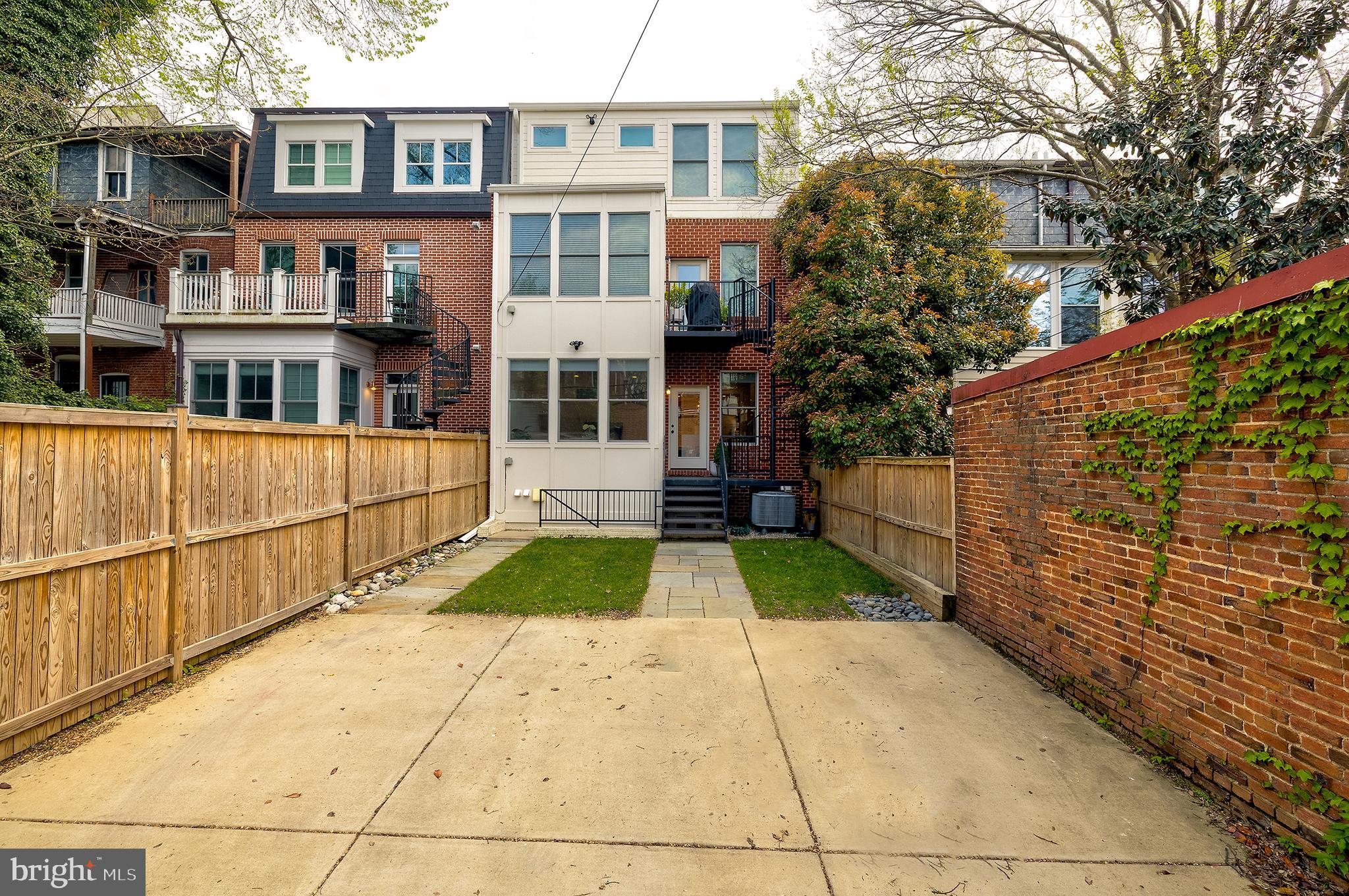 1817 Lamont Street Northwest, Unit 1 Washington, DC 20010 - Photo 43 of 45