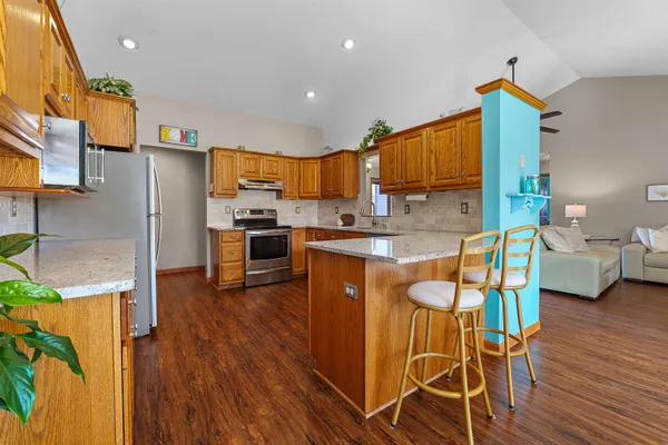 $457,900 | W11025 Glen Drive, Beaver Dam, WI 53916